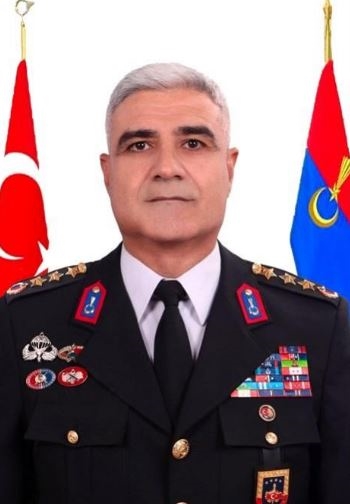 Ağrı Jandarma Komutanlığı’na Kıdemli Albay Hakan Dedebağı atandı