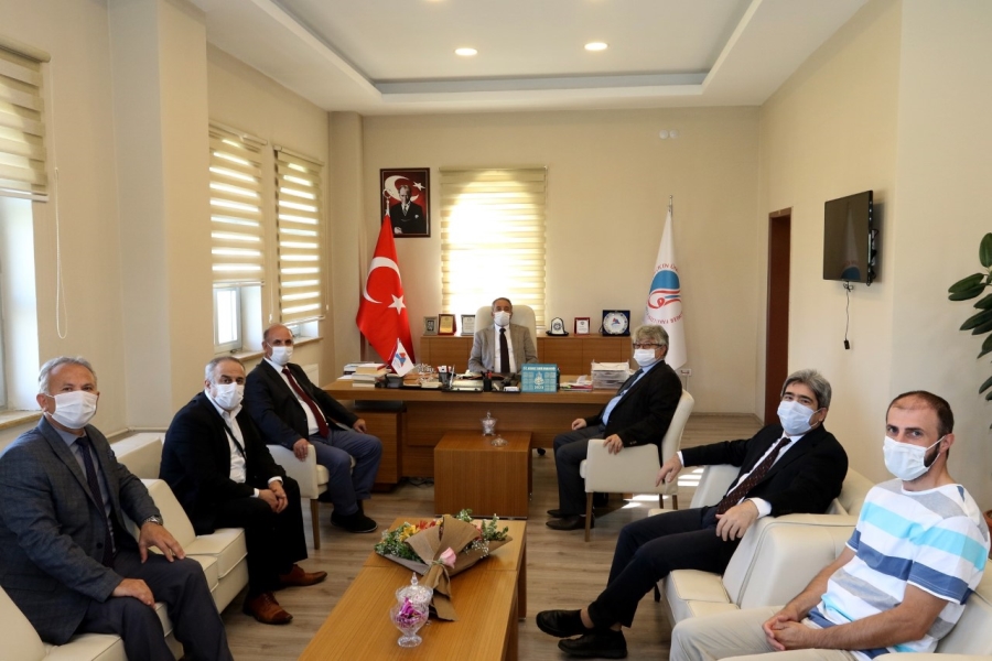 Ağrı AİÇÜ’de 3 Fakülteye Dekan Ataması Yapıldı