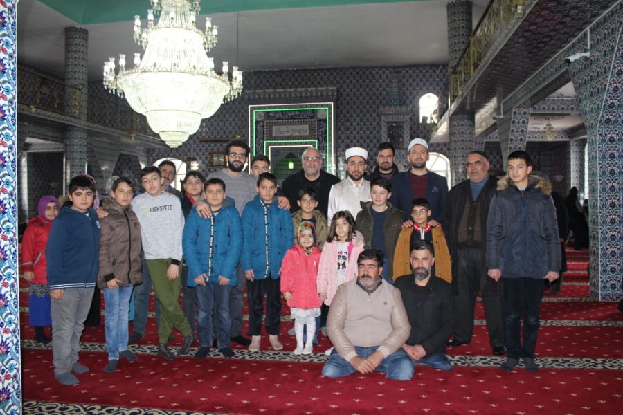 ENGELLİLER CAMİDE BULUŞTU