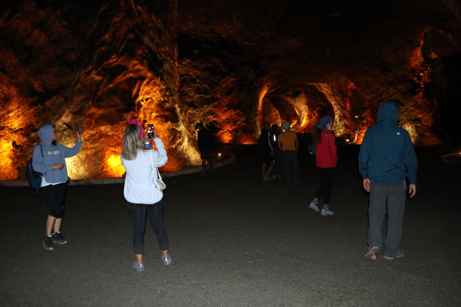 Tuzluca ilçesi “Tuz Mağaralarına” büyük ilgi 