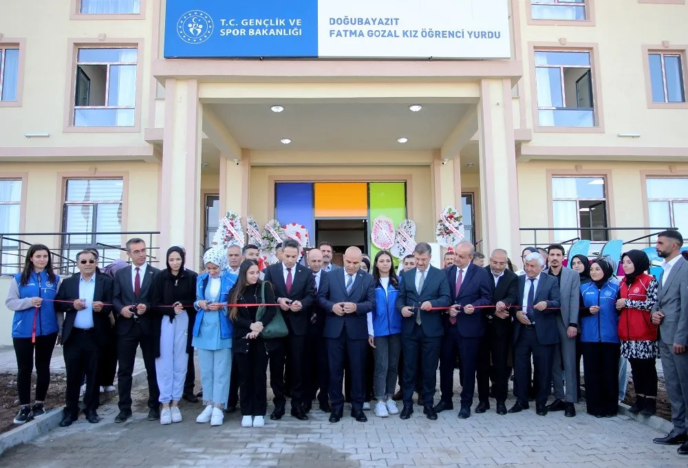 Abdulbari GOZAL ve Fevzihan ARAS tarafından yaptırılan Doğubayazit Fatma GOZAL Kız Öğrenci Yurdu açıldı