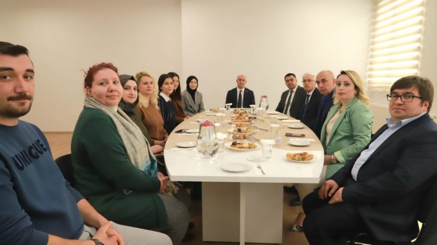 Kaymakam Ekinci, Ömer Çoktin Fen Lisesini ziyaret etti 