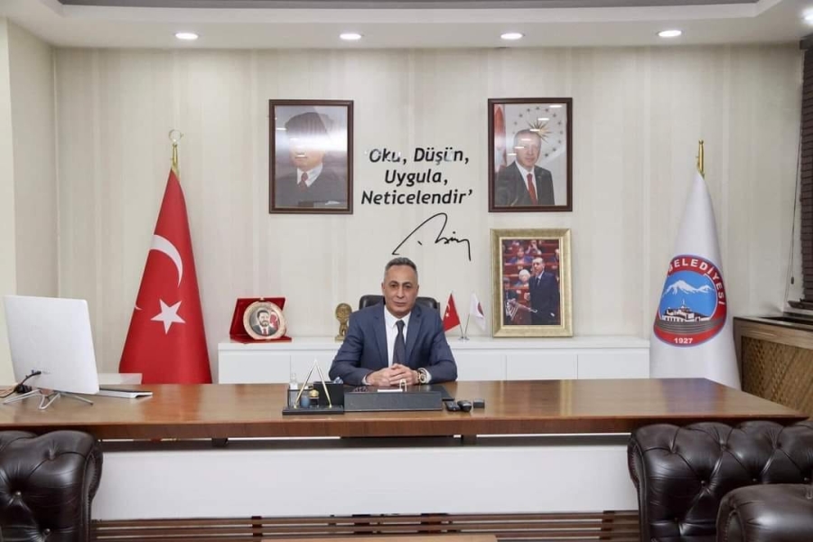 AK Parti Belediye Meclis Üyesi Metin Karadoğan Ağrı Belediye Başkanı seçildi