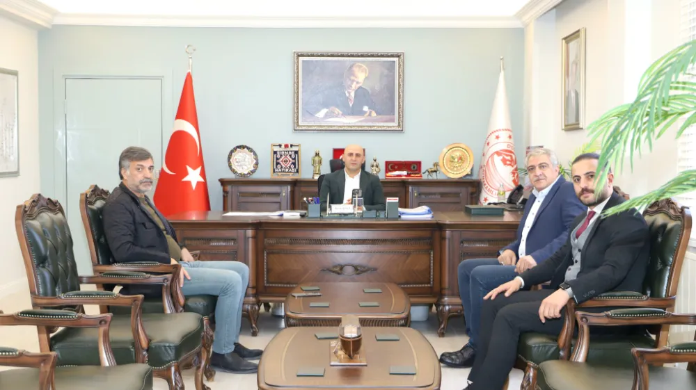 Kaymakam Ekinci, Doğubayazıt Ticaret Odası Başkanı Cemal Can, TUGVA Ağrı İl Başkanı Nur Muhammed Alptekin ve beraberindekileri kabul etti