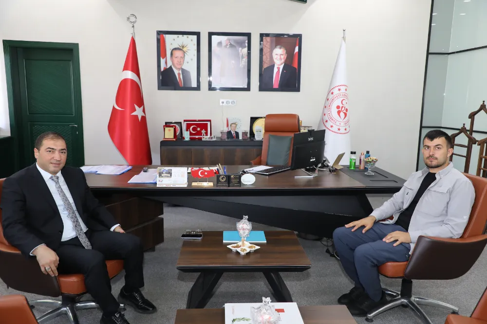 Ağrı Gençlik ve Spor İl Müdürü olarak atanan Ahmet Çelebi, görevine başladı.