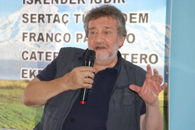 Ağrı Dağı tırmanışlarında ölen dağcılar anıldı - Gazeteci ve belgesel yapımcısı Coşkun Aral 