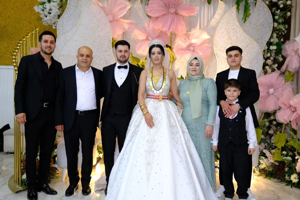 DAŞDEMİR VE KANDEMİR AİLELERİNİN MUTLU GÜNÜ