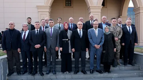 AİÇÜ’ de “Sürdürülebilir Kalkınma Amaçlarının İl ve İlçe Yönetimleri Düzeyinde Analizi” Semineri Düzenlendi