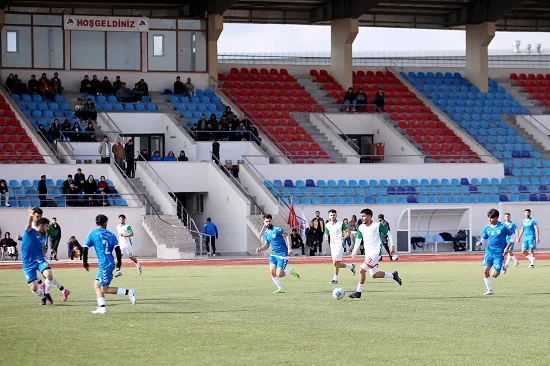 ÜNİLİG Futbol Eleme Grubu Müsabakaları AİÇÜ Ev Sahipliğinde Başladı