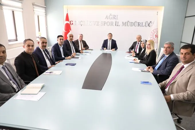 Ağrı Gençlik ve Spor il Müdürlüğü Planlama ve Değerlendirme Toplantısı Yapıldı