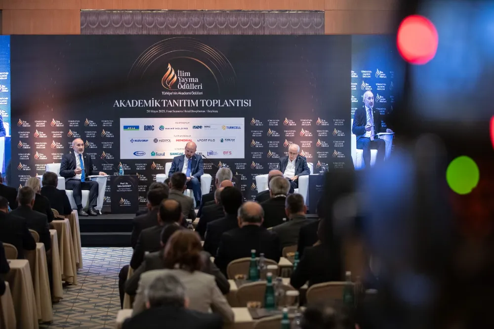 AİÇÜ Rektörü Prof. Dr. İlhami Gülçin, İlim Yayma Ödülleri Akademik Tanıtım Toplantısına Katıldı