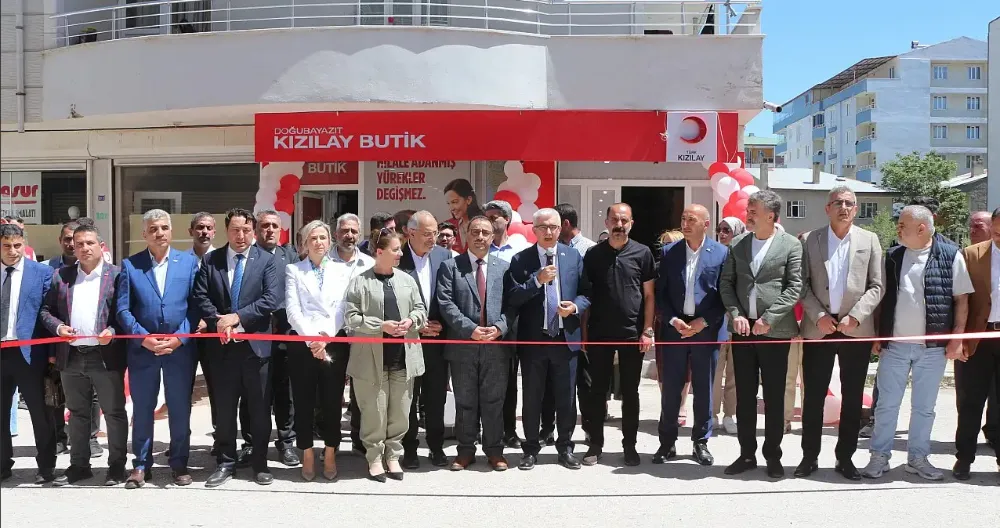  DOĞUBAYAZIT KIZILAY BUTİK MAĞAZASI AÇILDI