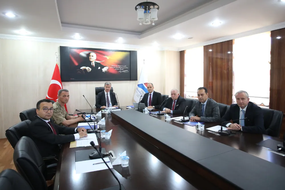 Prof. Dr. İlhami Gülçin Başkanlığında YKS Öncesi ÖSYM İl Koordinasyon Kurulu Toplantısı Yapıldı