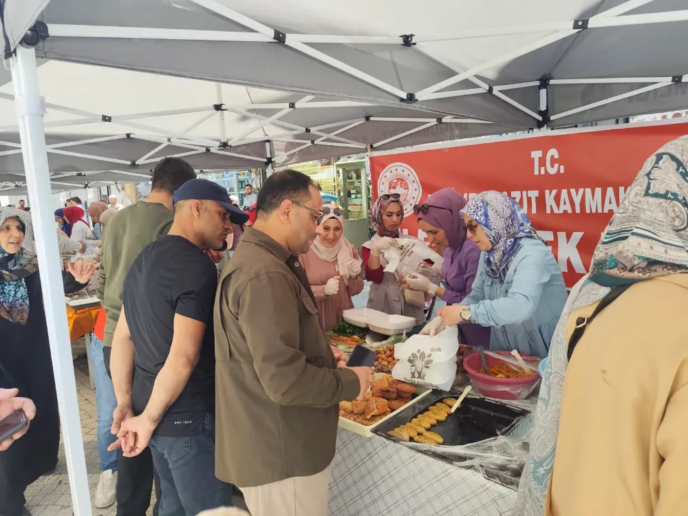 MUHAMMET AZAM İÇİN DÜZENLEN KERMESE KATILIM