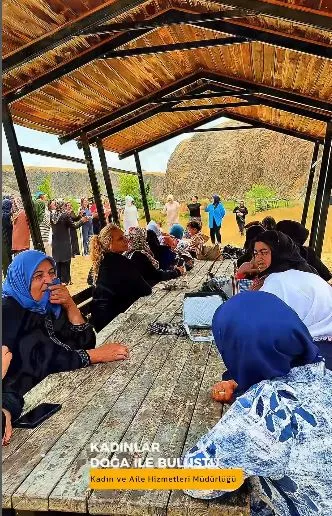Doğubayazıt Belediyesi Kadın ve Aile Müdürlüğü, dezavantajlı durumda olan kadınlara yönelik gezi projesi